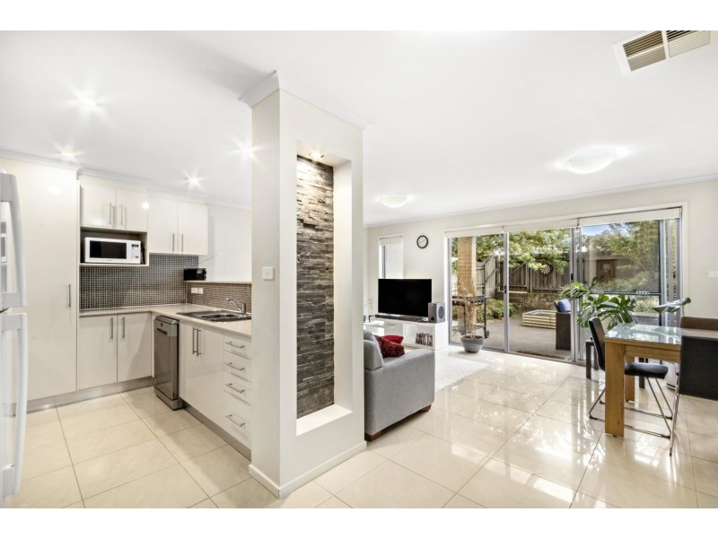 25/20 Helpmann Street, Bonython ACT 2905