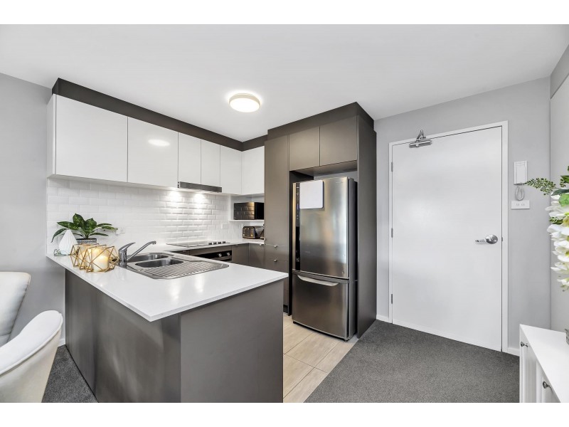 143/8 Limburg Way, Greenway ACT 2900