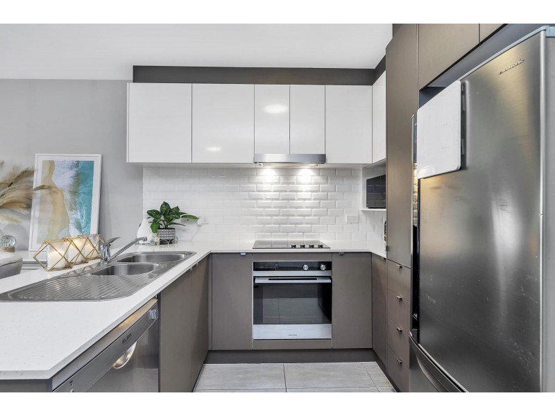 143/8 Limburg Way, Greenway ACT 2900