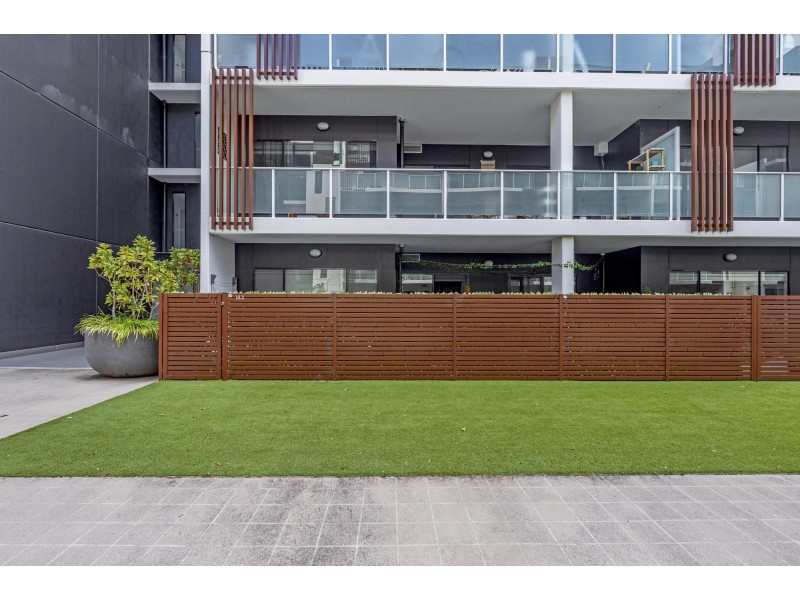 143/8 Limburg Way, Greenway ACT 2900