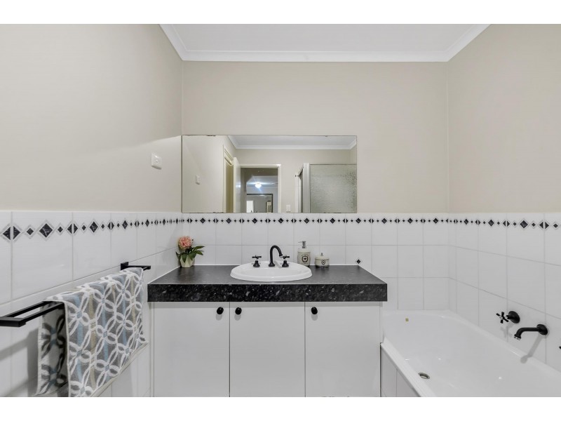 1/21 Cleeve Place, Gordon ACT 2906