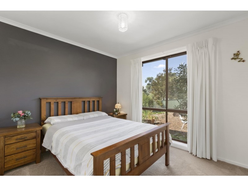 43 Hadleigh Circuit, Isabella Plains ACT 2905