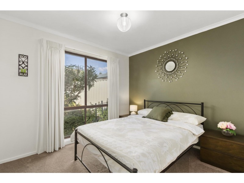 43 Hadleigh Circuit, Isabella Plains ACT 2905