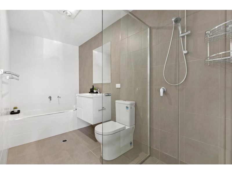 71/1 Rowland Rees Crescent, Greenway ACT 2900