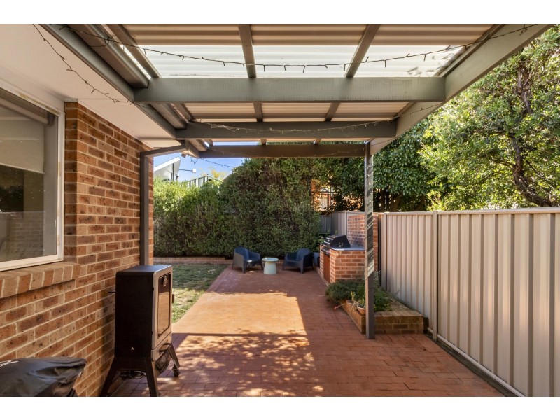 9 Leahy Place, Gordon ACT 2906