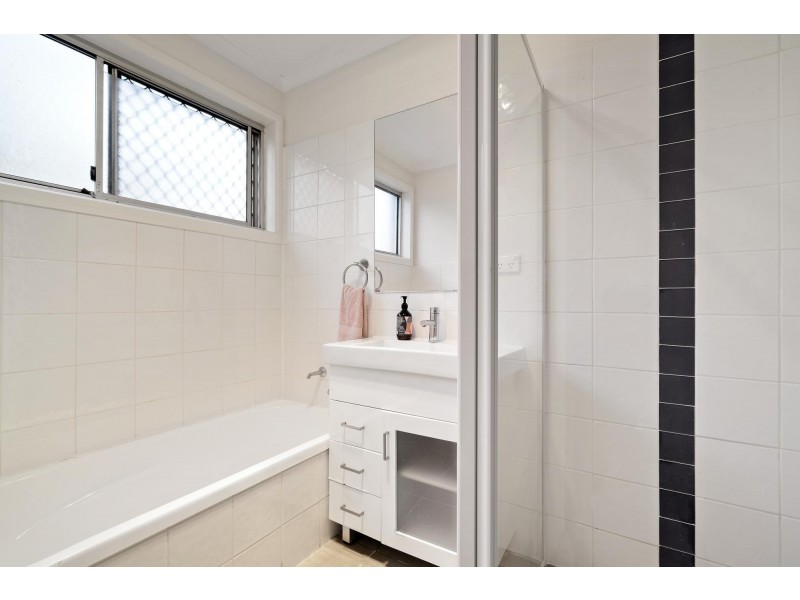 28 Jenner Court, Wanniassa ACT 2903