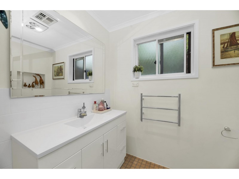 75 Jackie Howe Crescent, Macarthur ACT 2904