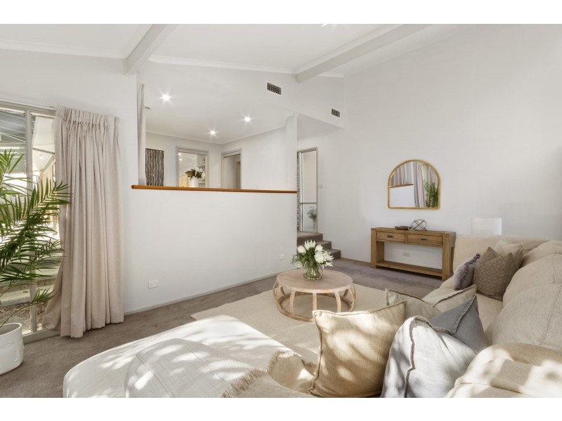 101 Sternberg Crescent, Wanniassa ACT 2903