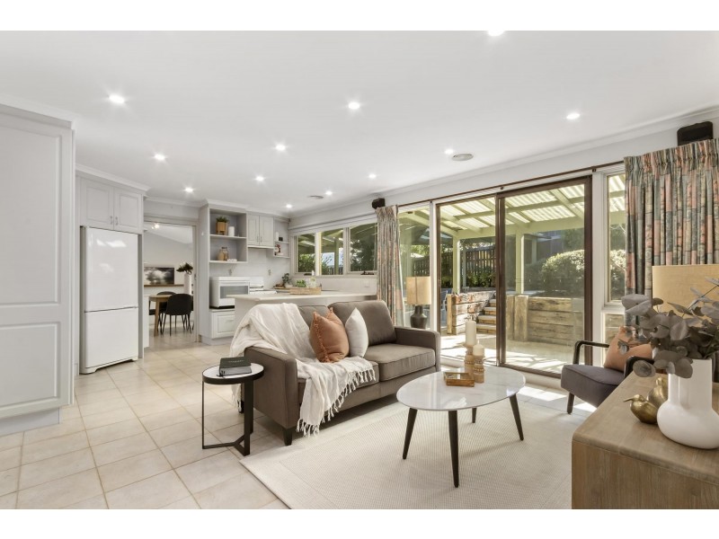 101 Sternberg Crescent, Wanniassa ACT 2903