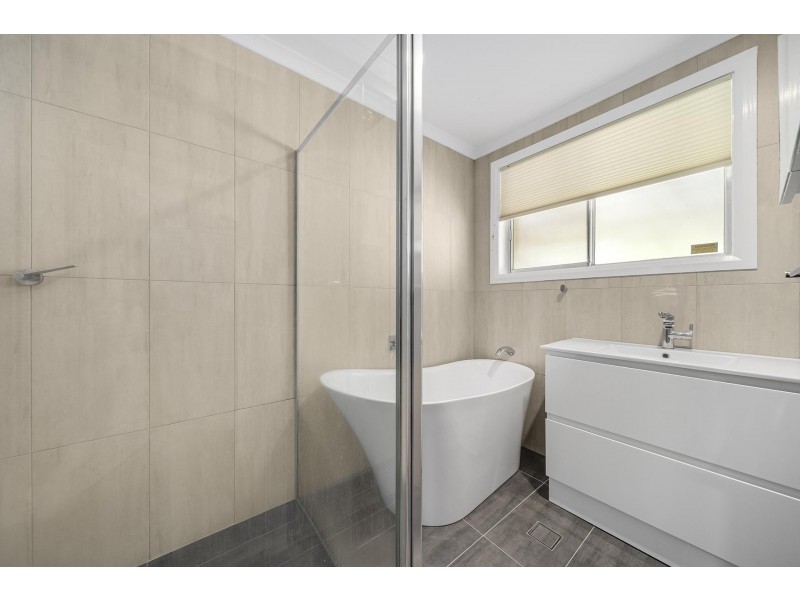 11 Gleeson Place, Kambah ACT 2902