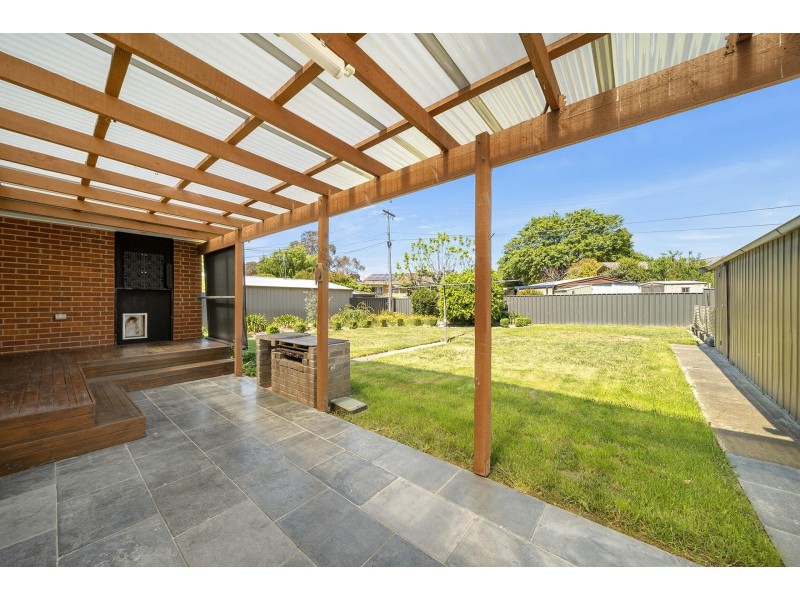 11 Gleeson Place, Kambah ACT 2902