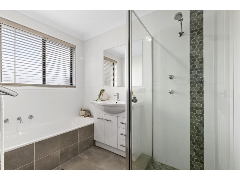 18 Luffman Crescent, Gilmore ACT 2905