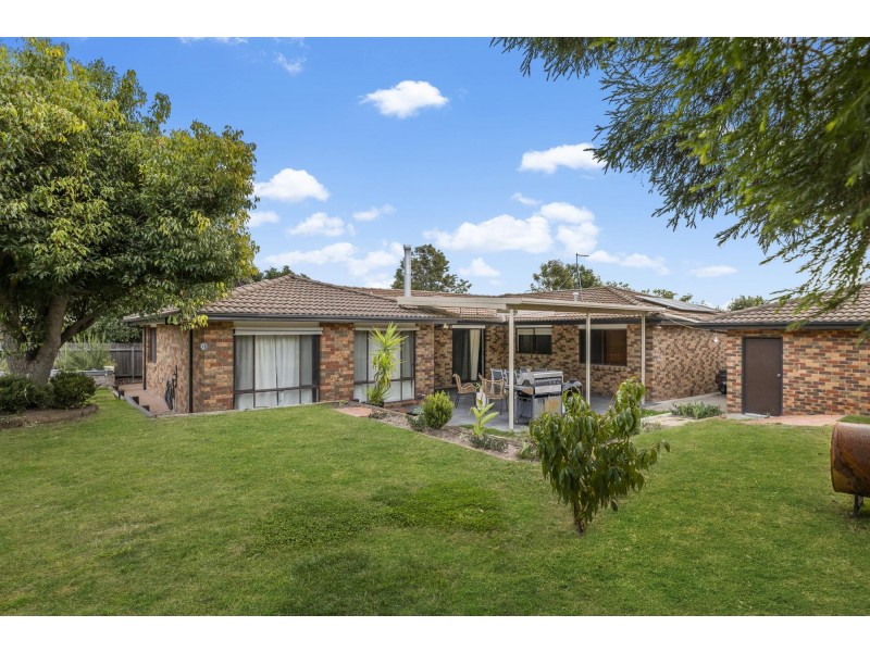 18 Luffman Crescent, Gilmore ACT 2905