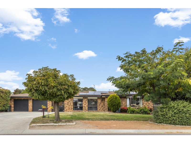 18 Luffman Crescent, Gilmore ACT 2905