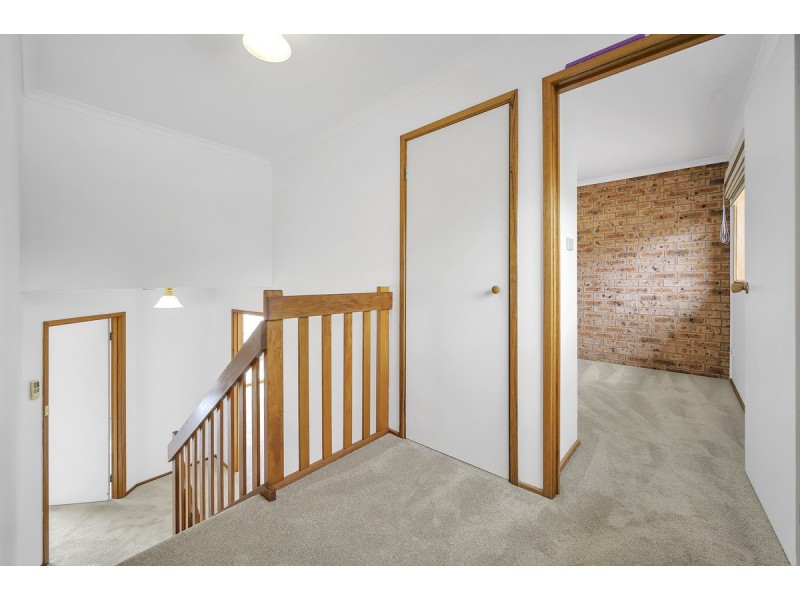 13/25 Wootton Crescent, Gordon ACT 2906