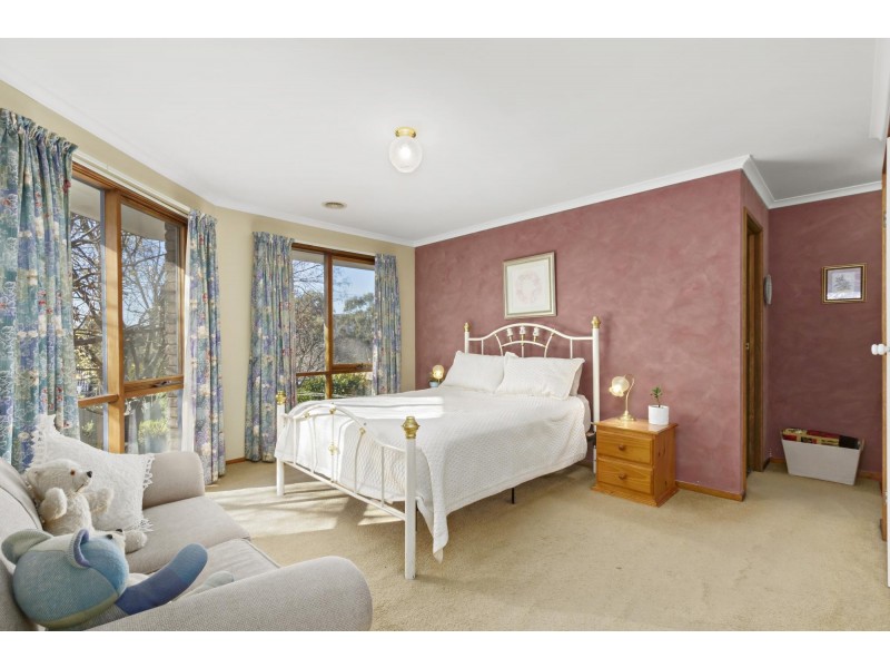 17 Vonwiller Crescent, Theodore ACT 2905