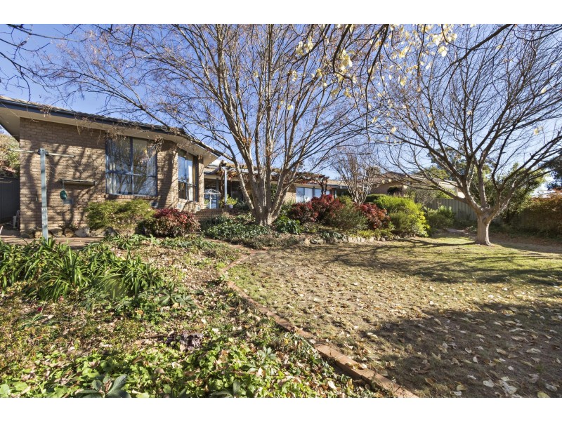 17 Vonwiller Crescent, Theodore ACT 2905