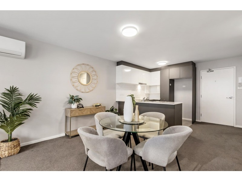 165/8 Limburg Way, Greenway ACT 2900