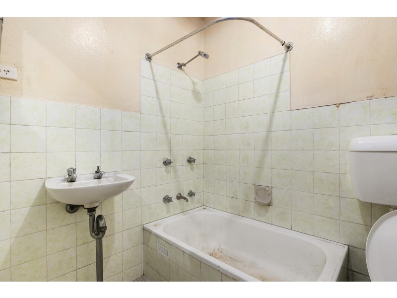 1/30 Glenorchy Street, Lyons ACT 2606