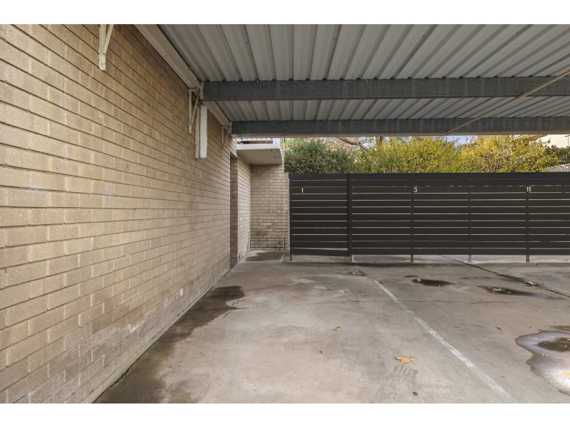 1/30 Glenorchy Street, Lyons ACT 2606