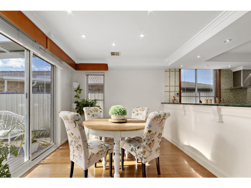19 Hingston Close, Bonython ACT 2905