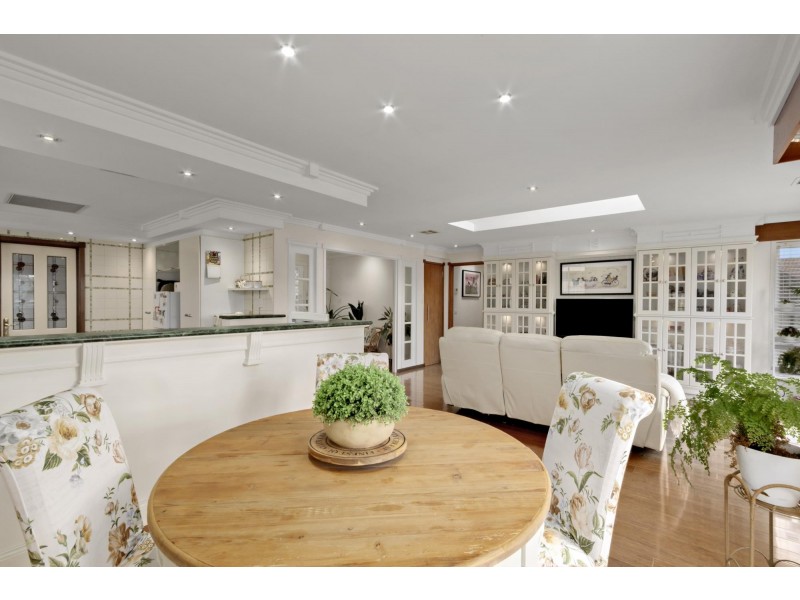 19 Hingston Close, Bonython ACT 2905