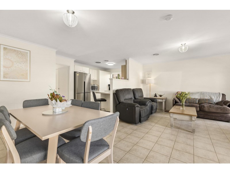 1/24 Helen Mayo Crescent, Bonython ACT 2905