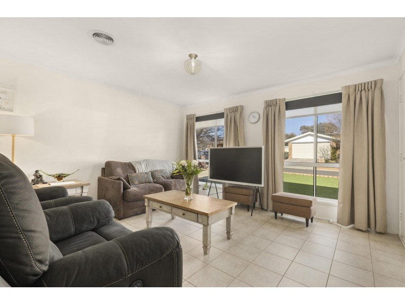 1/24 Helen Mayo Crescent, Bonython ACT 2905