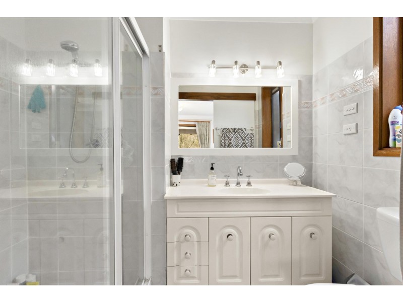 15 Schonell Circuit, Oxley ACT 2903