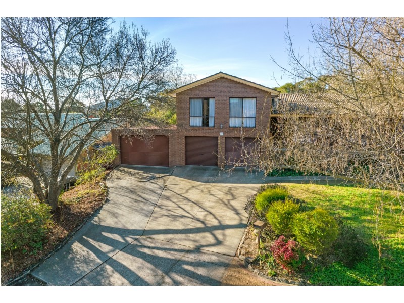 15 Schonell Circuit, Oxley ACT 2903