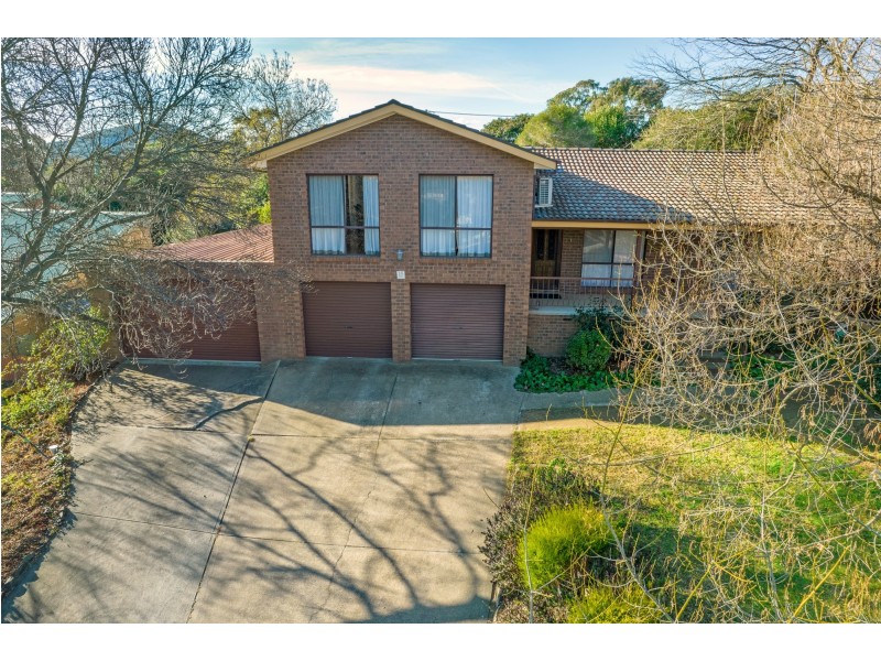 15 Schonell Circuit, Oxley ACT 2903