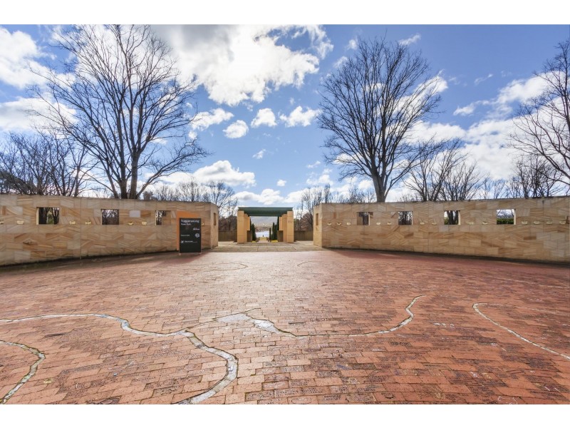 3/56 Cowlishaw Street, Greenway ACT 2900