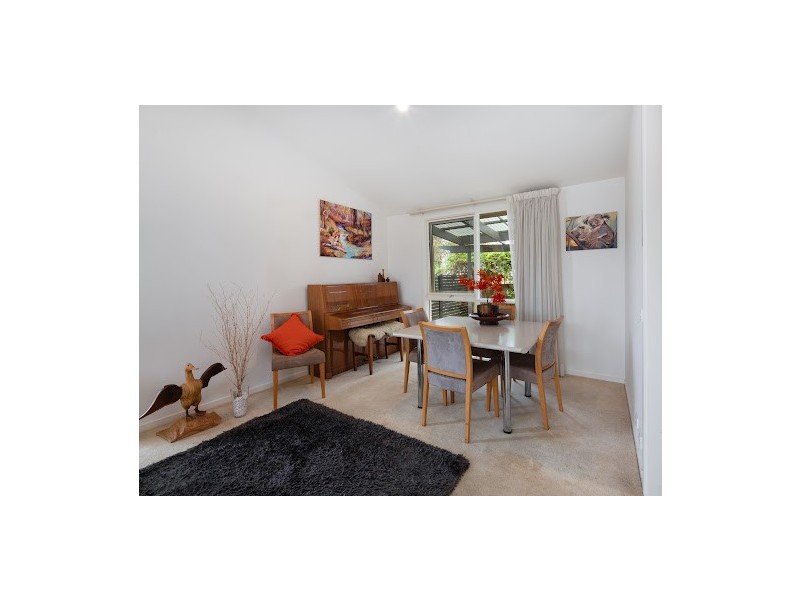 99 O’Halloran Circuit, Kambah ACT 2902