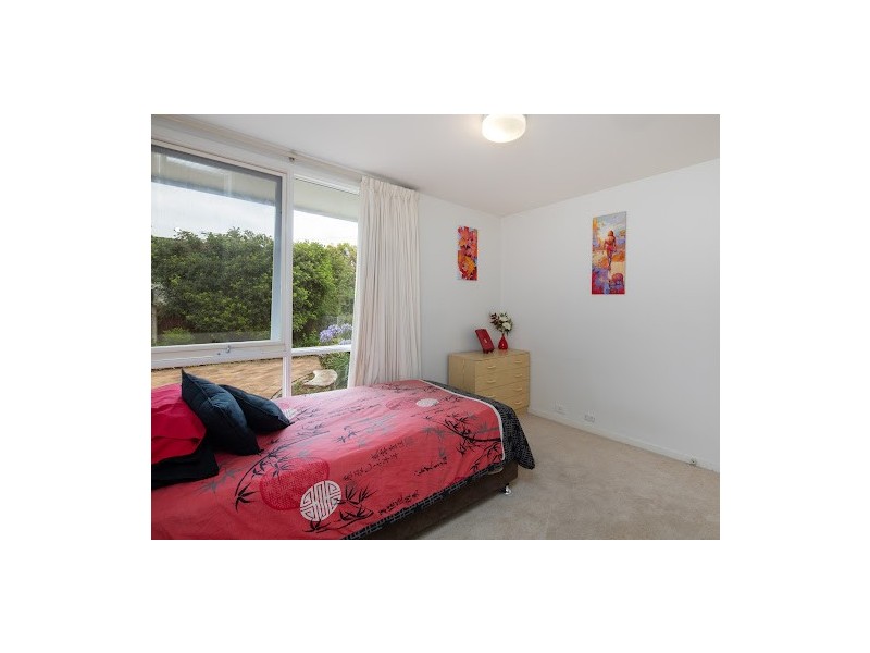 99 O’Halloran Circuit, Kambah ACT 2902