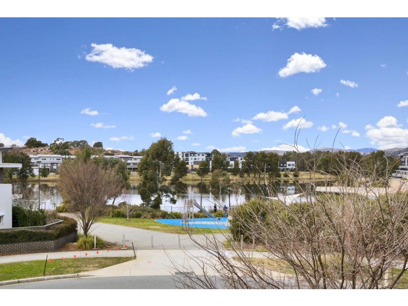 218/12 Limburg Way, Greenway ACT 2900