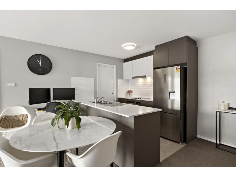 218/12 Limburg Way, Greenway ACT 2900
