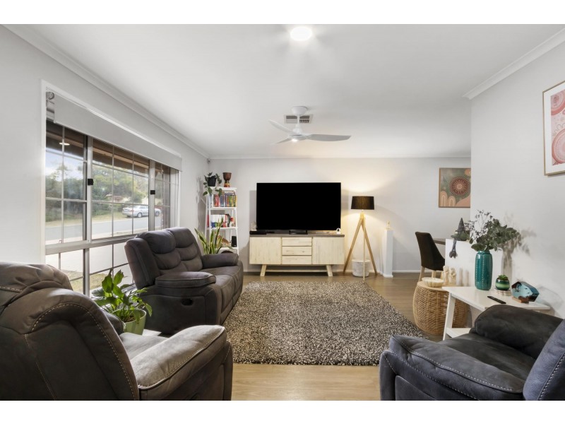 10 Handasyde Street, Conder ACT 2906