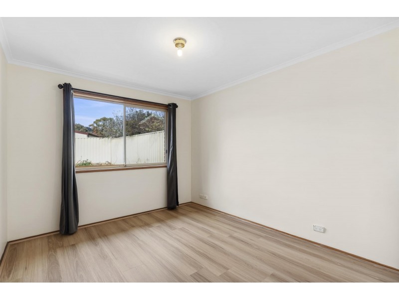 12 Tallon Place, Gordon ACT 2906