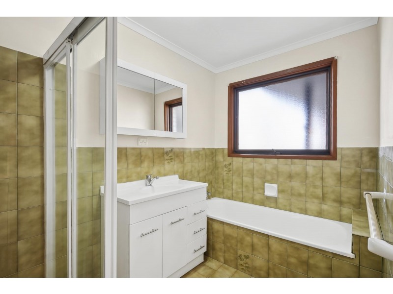 32 Badcoe Street, Gowrie ACT 2904