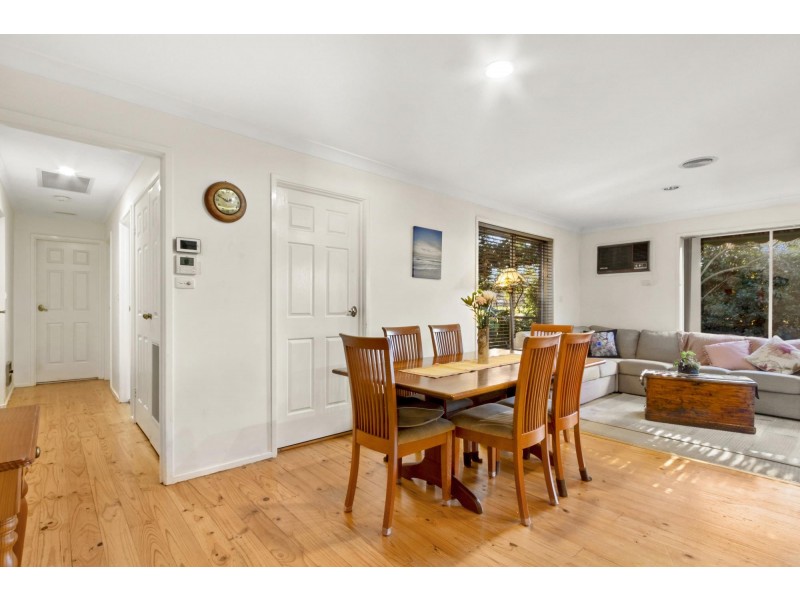 14 Stobie Place, Monash ACT 2904
