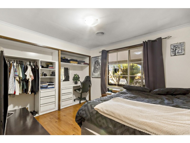 14 Stobie Place, Monash ACT 2904