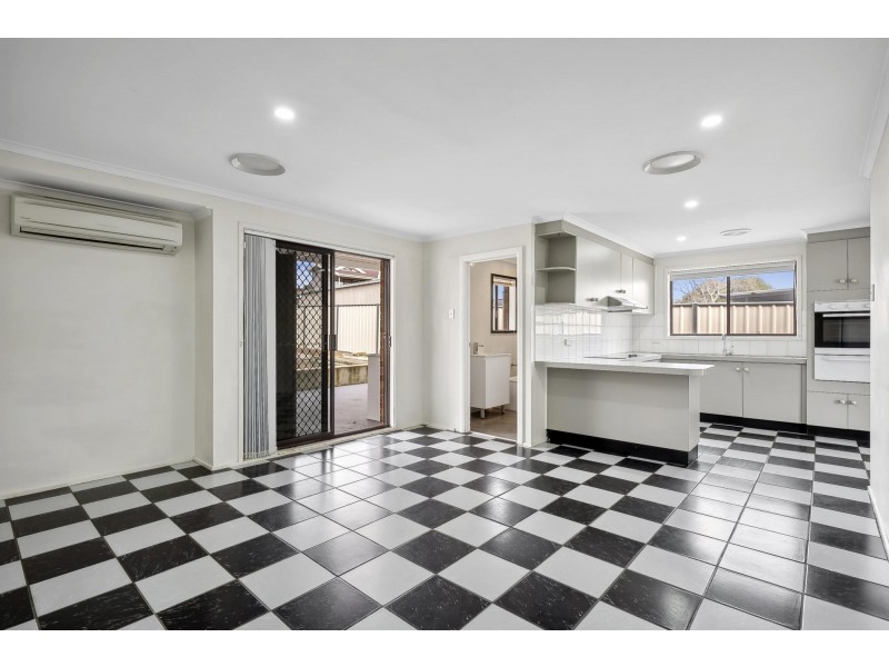 11 Ellerston Avenue, Isabella Plains ACT 2905