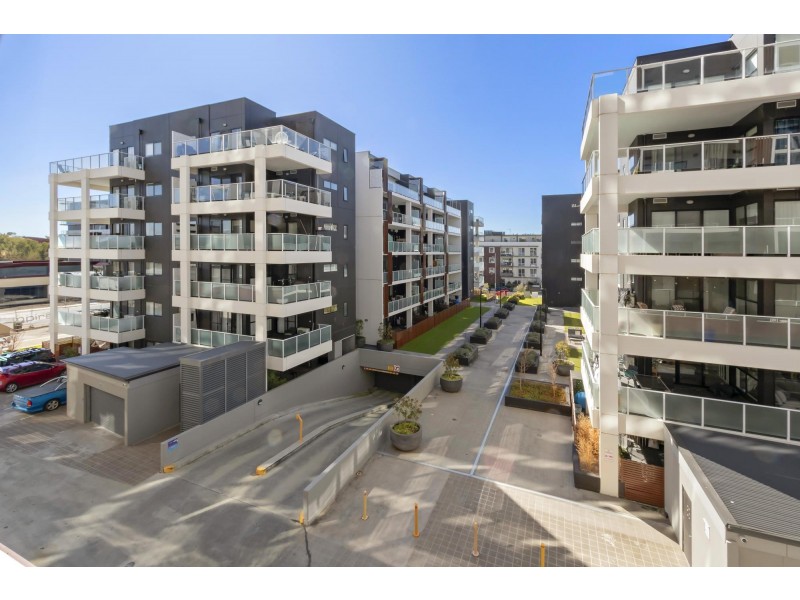 17/311 Anketell Street, Greenway ACT 2900