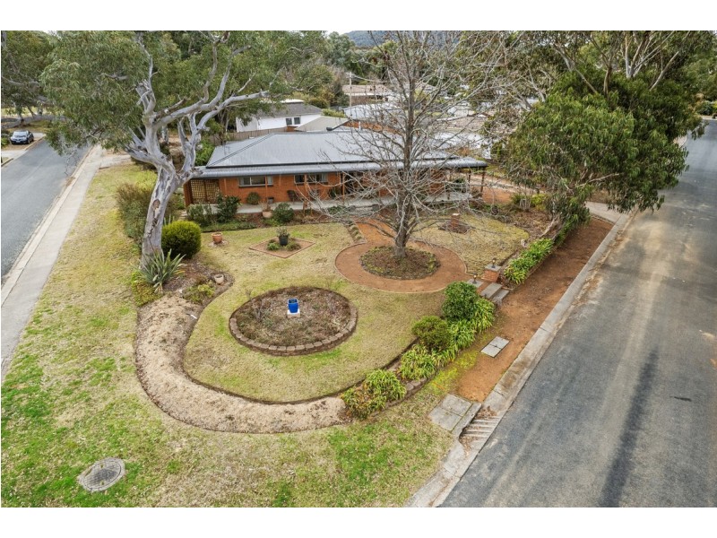 1 Coglin Place, Kambah ACT 2902