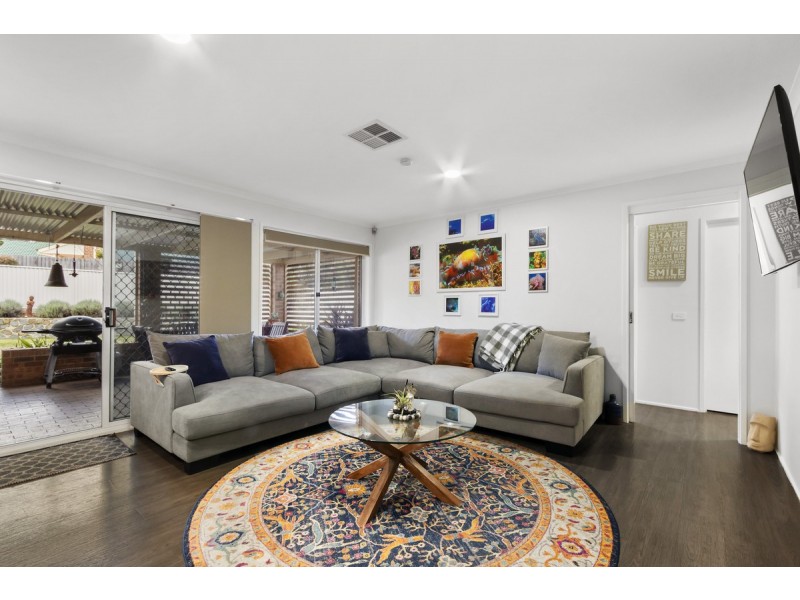 10 Handasyde Street, Conder ACT 2906