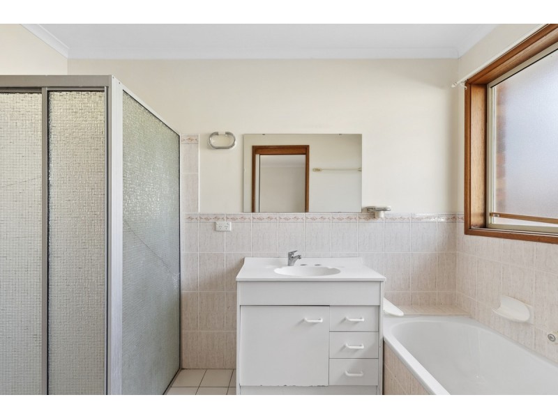 12 Tallon Place, Gordon ACT 2906