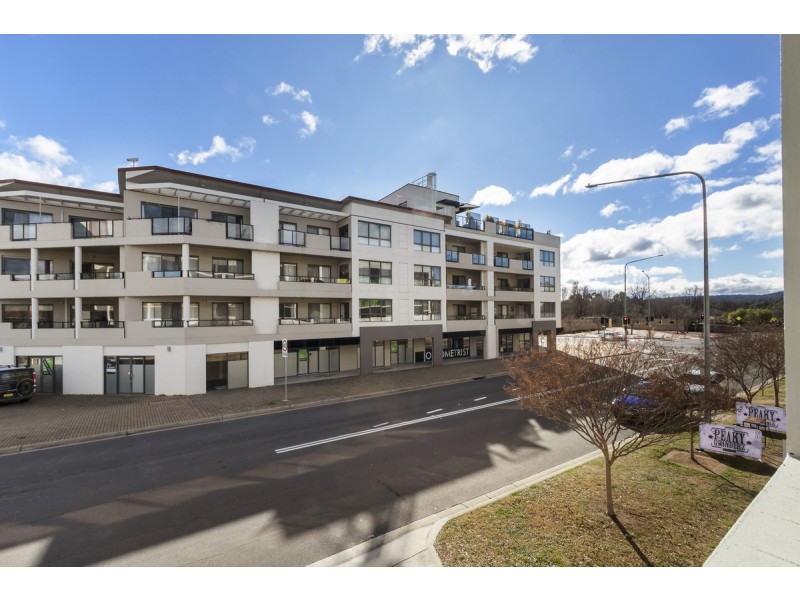 3/56 Cowlishaw Street, Greenway ACT 2900