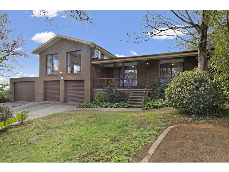 15 Schonell Circuit, Oxley ACT 2903