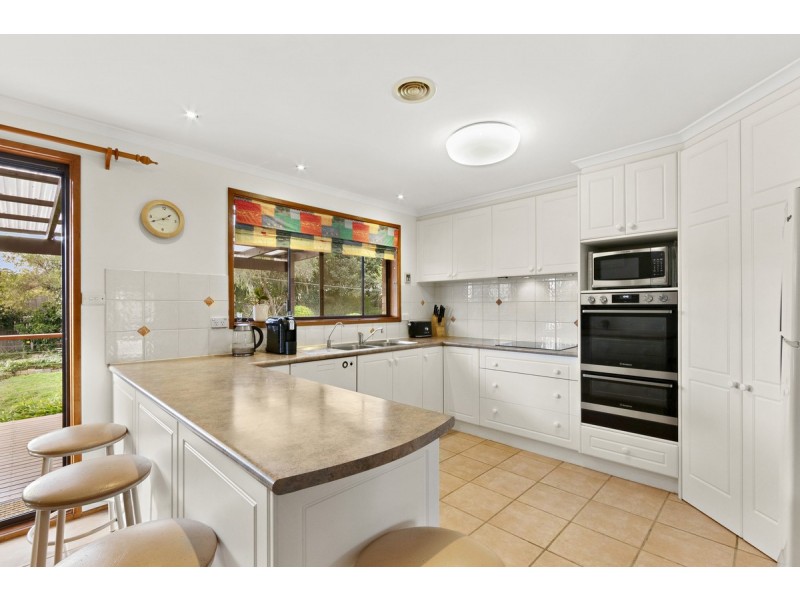 15 Schonell Circuit, Oxley ACT 2903