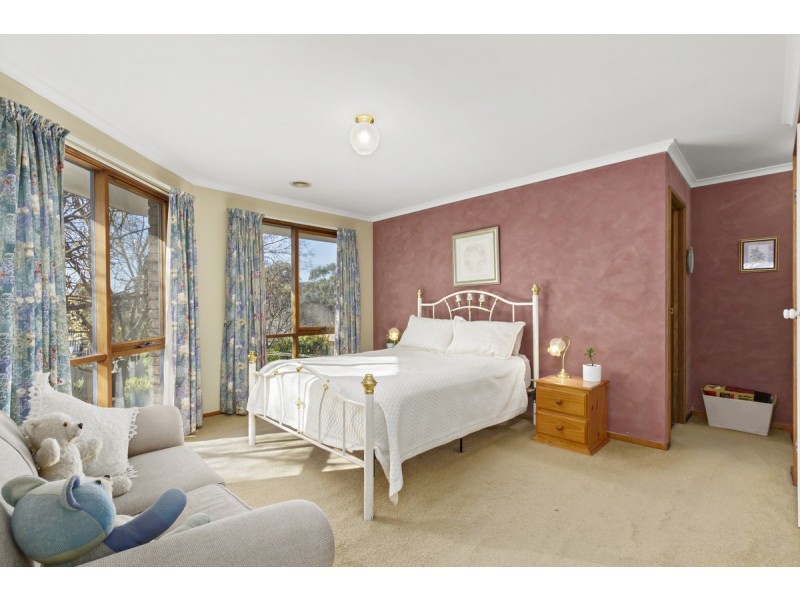 17 Vonwiller Crescent, Theodore ACT 2905